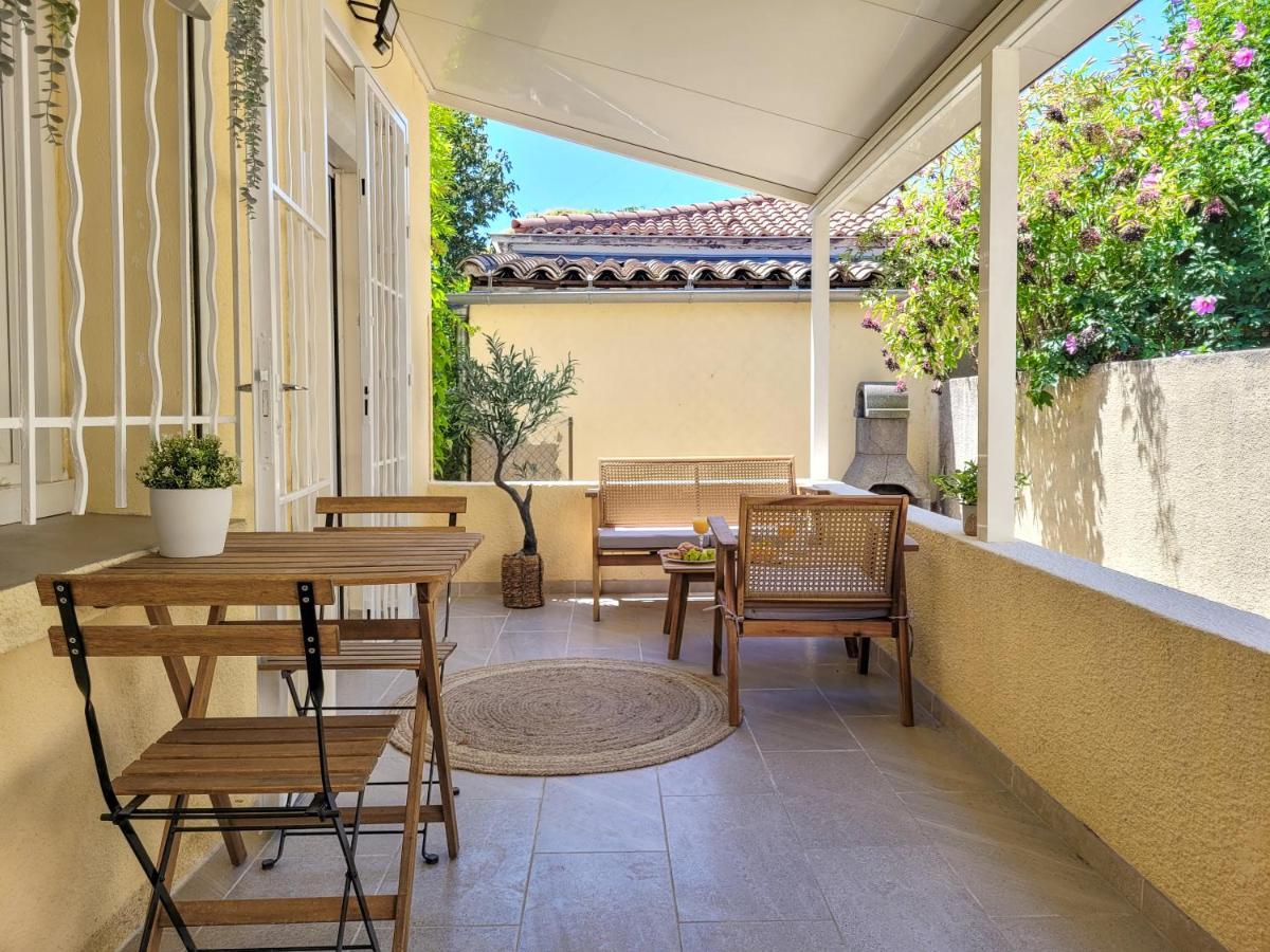 Studio Double Climatise Avec Terrasse - Proche Tram & Centre Apartment Montpellier Exterior photo